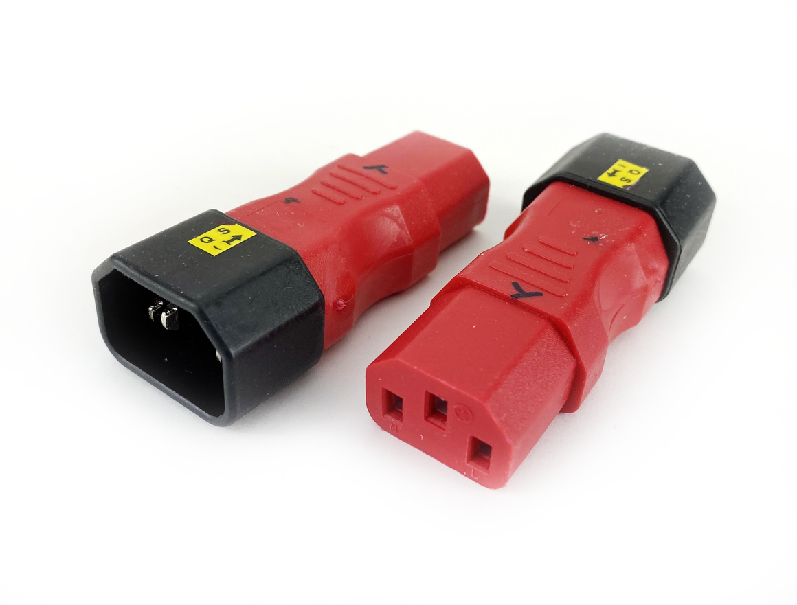 QSA 15 Amp IEC Power Cord Adapter | TweekGeek – Tweek Geek