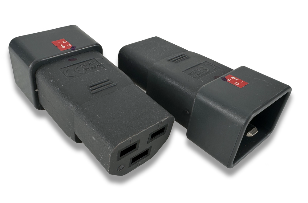 QSA 15 Amp IEC-Netzkabeladapter